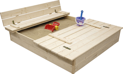 SANDLÅDA MED BÄNK/LOCK OBEH. 140X140 CM