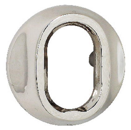 Cylinderring i blankpolerad mässing med oval öppning i mitten.