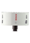 Hålsåg med tandad kant och Bosch-logotyp i röd text på vit bakgrund, monterad på en svart adapter.