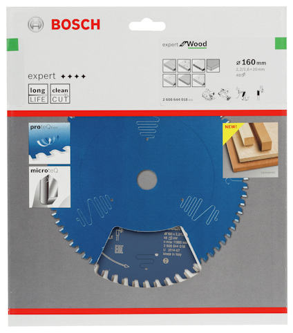 Förpackning med Bosch sågklinga för trä, expert-serien, 160 mm diameter, visa avlånga och vågiga tänder, med förpackningsdesigner.