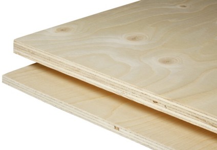 Plywoodskiva. Två staplade plywoodskivor, visar sidovy med träfibrer och kvistmönster.