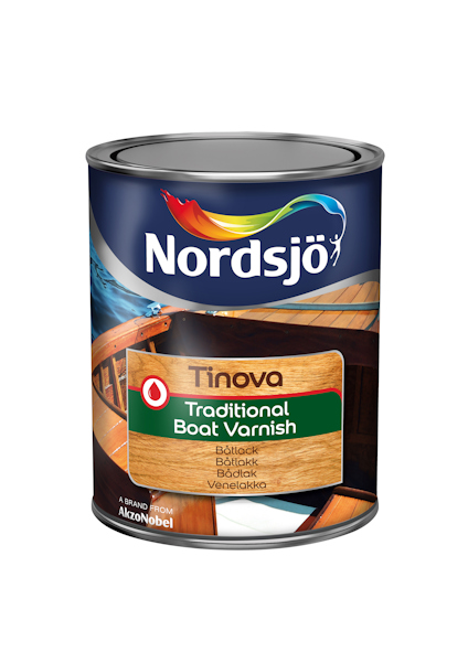 Burk med Tinova Traditional Boat Varnish från Nordsjö, etiketten har marinblå färg med regnbågsdetalj.