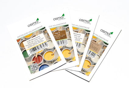 Fyra Osmo-förpackningar med olika provpåsar på vit bakgrund.