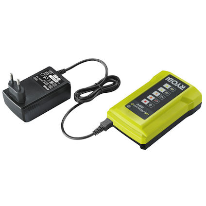Batteriladdare med svart nätsladd och grön laddningsenhet från Ryobi, ansluten för laddning.