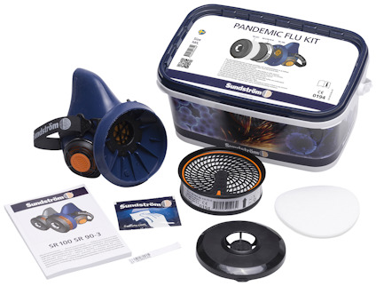 Pandemic Flu Kit innehållandes halvmask, filter, instruktioner och tillbehör, förpackat i en plastlåda.