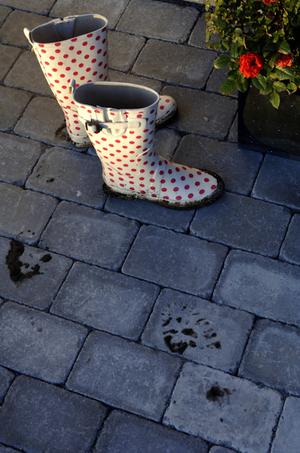 MARKSTEN RUSTIK NATURGRÅ