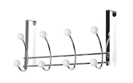 Klädhängare med fyra krokar, vita knoppar och kromad metall. Design för att hängas över en dörr.