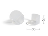 Två transparenta plastfästen med rundad form och två hål vardera, med måtten 27x33 mm.