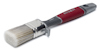 Oval pensel med rött och grått handtag samt vita borststrån.