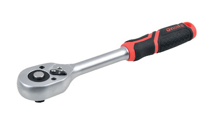 Spärrhandtag med metalliskt huvud och svart-rött gummihandtag.