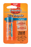 Förpackning av O'Keeffe's Lip Repair Cooling med läppbalsam och före/efter-bild. Text på svenska och finska.