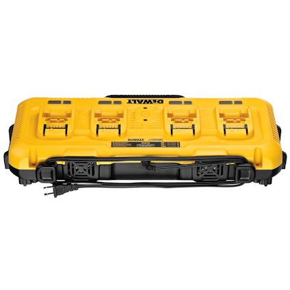 MULTILADDARE DEWALT DCB104 4 PORTAR 8 AH