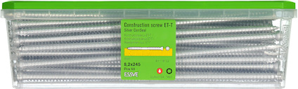 Grön plastbox med konstruktionsskruvar, etikett med text "Construction screw ET-T, 8,2x245, Pz3 50 st, Easyfix".