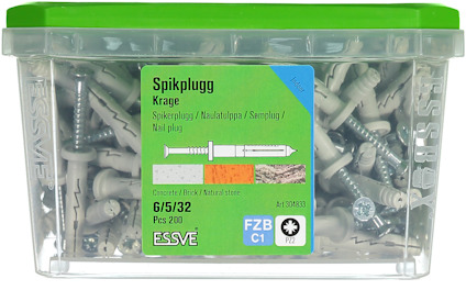 Plastlåda med spikpluggar, etikett med text: "Spikplugg Krage, 6/5/32, PCS 200".