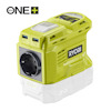 Grön Ryobi spänningsomvandlare RY18BI150B med två USB-portar och ett eluttag, del av One+ systemet.