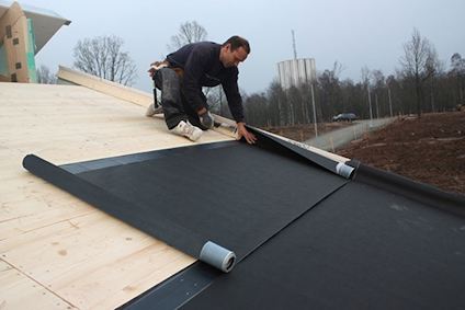 LAGNINGSTEJP BITUMENTEJP 100 MM X 10 M