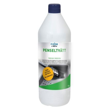 Vit flaska med blå kork och etikett "FIXOR by Nitor PENSELTVÄTT" samt bild på penslar och grönt fält med text.