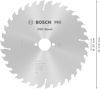 Cirkelsågklinga med texten "Bosch PRO Wood", 30 tänder, 216 mm diameter.