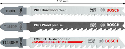 Tre olika sticksågblad från Bosch för träbearbetning, 100 mm, med märkning "PRO" och "EXPERT".