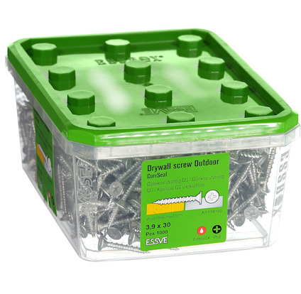 Transparent plastlåda med grönt lock innehållande gipsskruvar för utomhusbruk, 1000 st, 3.9 x 30 mm.