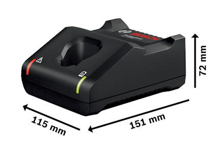 Svart batteriladdare med måtten 115x151x72 mm och lysdioder i rött och grönt.
