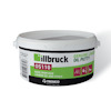 Vit plastburk med etiketten "illbruck OS110 Genuine Linseed Oil Putty". Burken har en vit och röd design med grön text.
