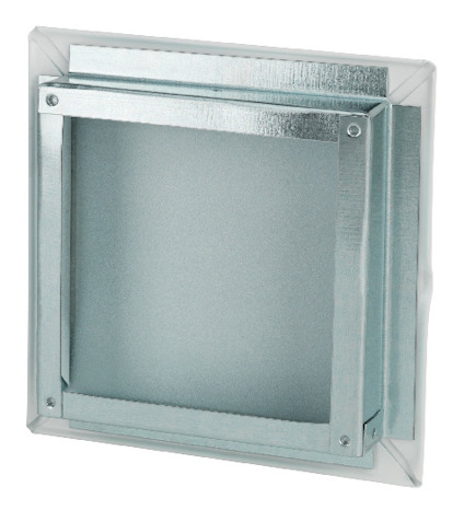 Kvadratisk ventilationslucka i metall med ram och gångjärn, monterad i en klar plastkanal.