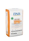 Vit säck med orange detaljer, märkt "FINJA". Illustration av ett hus i mitten. Text nedtill: "Hydrauliskt Kalkbruk Fin".